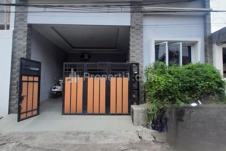 Dijual Rumah Second Terawat dalam Komplek di Jatiwaringin Pondok Gede Bekasi