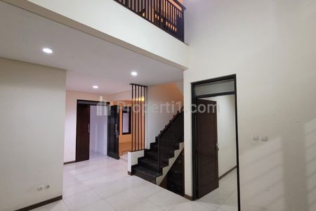 JARANG ADA! Jual Rumah LUAS Harga MURAH di Batununggal Buahbatu Bandung