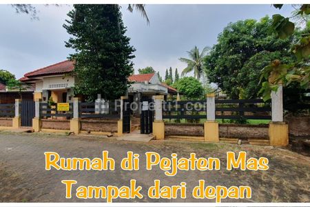 Jual Rumah di Serang Banten Gratis !! Harga Rumah Tidak Dihitung - Dihitung Harga Tanahnya Aja - Luas Tanah 3000 m2 - Butuh Duit - Cash Keras