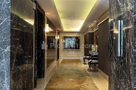 Jual Apartemen Raffles Residence Type 4 Kamar Tidur & Private Lift