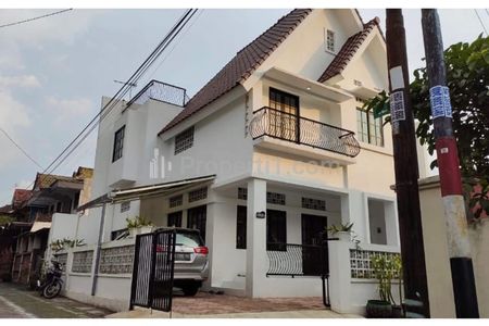 Dijual Rumah Hook di Sawojajar 1 Malang (Ada Rooftop)