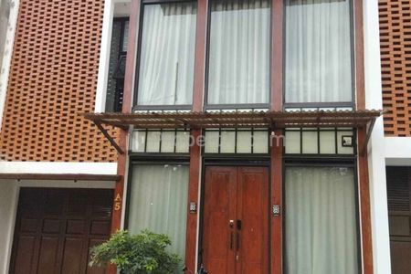 Jual Rumah Japanese Modern 3 Lantai Full Furnished dengan Rooftop View di Bandung Utara