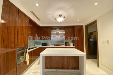 For Lease – Botanica Apartment Tower 1 | 3+1 BR | Low Floor | Luas 288 sqm