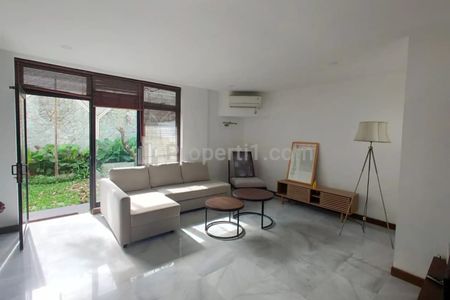 Disewakan Rumah 3BR di Casa Royal Townhouse Cilandak Jakarta Selatan
