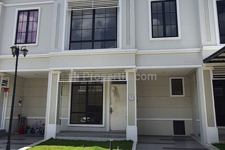 SEWA BULANAN RUMAH 2 LANTAI 4 KAMAR LAVON 2 CITRINE CIKUPA TANGERANG