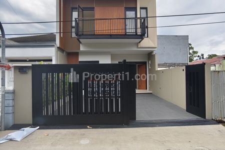 Jual Rumah Baru Kekinian 2 Lantai di Turangga – Buah Batu Bandung, Lokasi Super Strategis