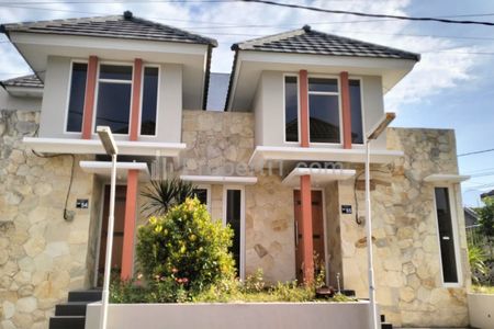 Dijual Rumah Villa Baru Siap Huni di Kawasan BNS Kota Batu Oro-oro Ombo Kota Batu