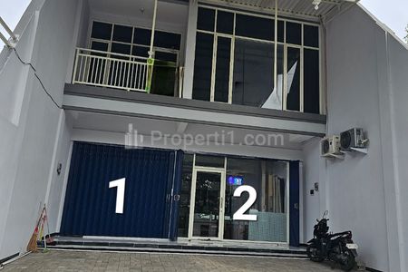 Dijual 2 Jejer Ruko Raya Wiyung Surabaya - Nol Jalan Raya - Parkiran Mobil Luas Cocok Buat Segala Usaha