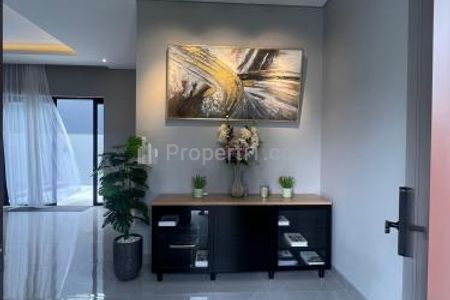 Dijual Rumah BRAND NEW di Kencana Loka BSD CITY Tangerang Selatan 4+2 BR Full Furnished