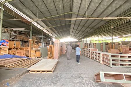 Dijual Pabrik Ex Furniture di Raya Sidogiri, Kabupaten Pasuruan