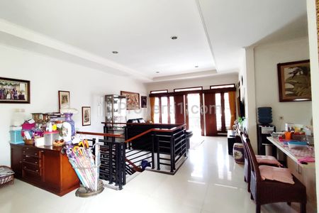 Dijual Rumah Strategis Sayap Supratman Bandung