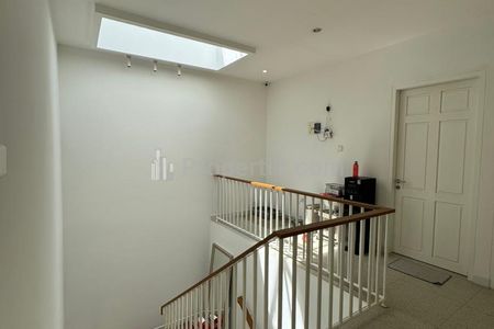 Jual Rumah Siap Huni Semi Furnished di Sayap Turangga Bandung Akses Strategis Pusat Kota