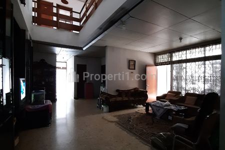 Dijual Rumah Bagus Strategis Sayap Dago Bandung