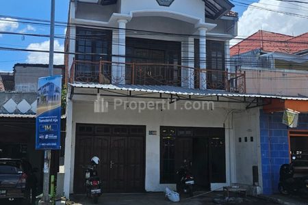 Dijual Rumah Bisnis Strategis Poros Raya Karangploso Malang