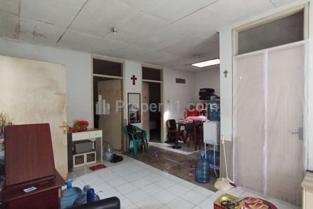 Disewakan Rumah Strategis di Cigereleng, Sayap Soekarno Hatta Bandung