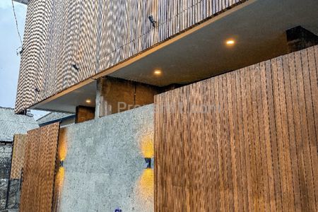 Jual Villa 2 Unit Murah Siap Huni di Jalan Uma Sari Kuta Badung Bali