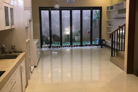 For Lease Rumah Kawasan Strategis Tebet Jakarta Selatan - 4KT Furmished