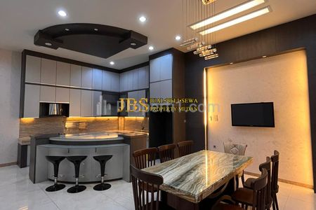 Dijual Sangat Cepat Rumah (Konsep Double Decker) di Komplek Makmur Garden Jalan T. Amir Hamzah, Medan