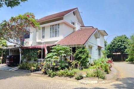 Tampak depan