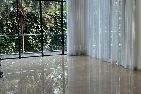 For Sale Apartemen Pakubuwono Town House, Jakarta Selatan – 4+1 BR Good Unit Furnished
