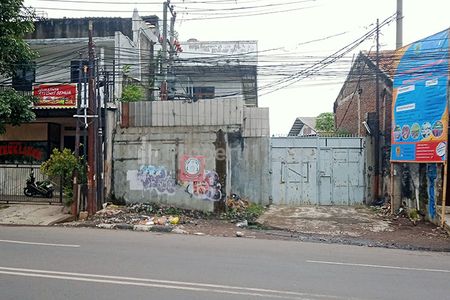 Jual Gudang Siap Pakai di Atas Tanah 4589 m2 SHM Muka 12 Meter Hitung Tanah Harga di Bawah NJOP Super Strategis Dekat GT. Kopo Bandung