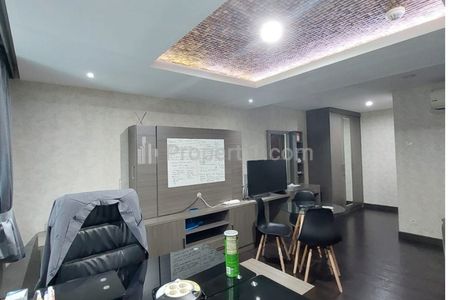 Jual Kantor Siap Pakai di Neo Soho Jakarta Barat - 102.6m2 Full Furnished