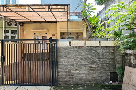 Dijual Rumah Dua Lantai di Perumahan Griya Srengseng, Jakarta Barat