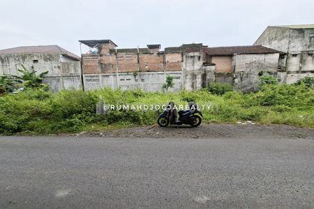 Jual Tanah Cantik Strategis Seputar Seturan Raya Yogyakarta Dekat STIE YKPN, UPN, AMIKOM, MERCUBUANA