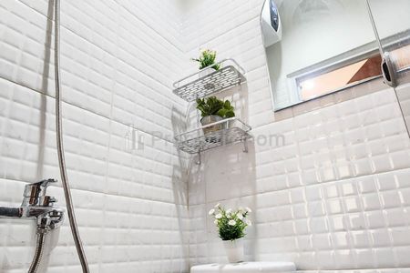 Jual Rumah Kost 24 Kamar di Tanjung Duren Jakarta Barat Lokasi Strategis