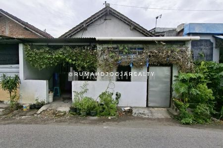 Jual Tanah Kecil Strategis Bonus Bangunan Timur Kampus UMY Yogyakarta