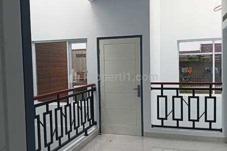Dijual Rumah Joglo Brand New 2 Lantai di Kav Hankam, Kembangan, Jakarta Barat