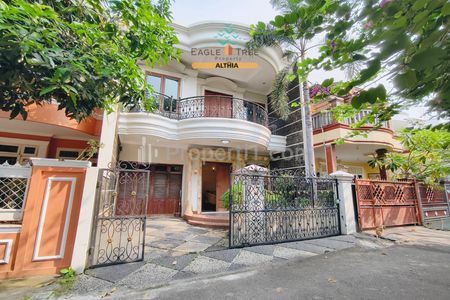 Tampak Depan 