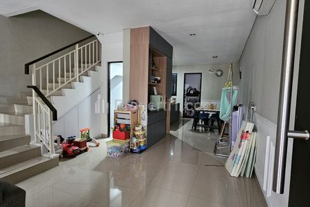Dijual Rumah Murah Siap Huni Minimalis Modern 2 Lantai di Cluster La Sein Jakarta Garden City Jakarta Timur