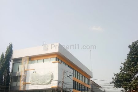 Disewakan Gedung Hoek di Jatinegara Raya Jakarta Timur