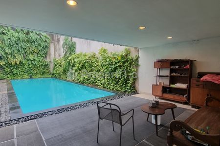 Sewa Rumah di Kebayoran Baru, Jakarta Selatan - Private Pool & Rooftop