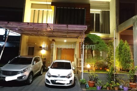 Jual Rumah Modern dengan Lokasi Strategis di Kencana Loka 2, BSD, Serpong, Tangerang Selatan