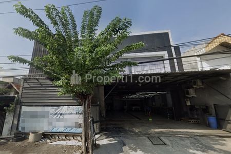 Dijual Tempat Usaha Bagus di Dukuh Kupang Surabaya Strategis