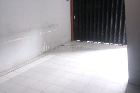Jual Rumah Lama di Kebon Jeruk, Jakarta Barat