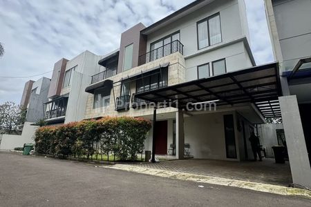 Dijual Rumah Mewah di Town House, Kebagusan, Jakarta Selatan