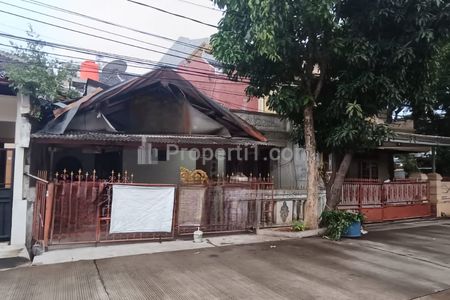 Jual Rumah Tua di Komplek Walikota Kelapa Gading Jakarta Utara