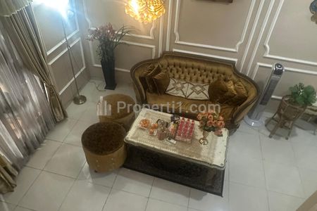Dijual Rumah Murah 2 Lantai Siap Huni di Cluster Valeria Metland Menteng Jakarta Timur