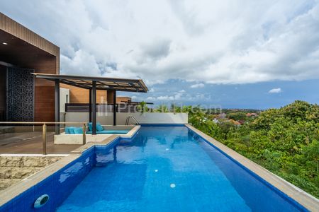 Kolam Renang Roof Top