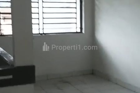 Disewakan Rumah Murah dengan Luas Tanah 65 m2 di Sumur Batu, Kemayoran, Jakarta Pusat