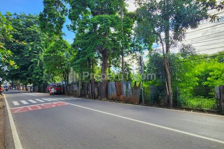Tampak Depan