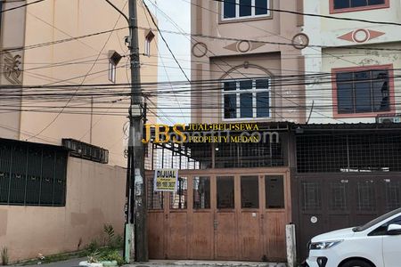 DIJUAL CEPAT!! Ruko Hook di Jalan Pasar 3 Krakatau (Dekat Komplek Manchester) - Medan