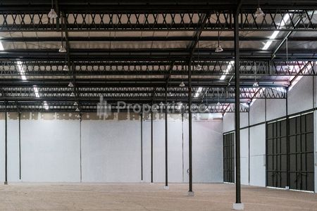 Dijual Gudang Baru di Jalan Salembaran Royal Kosambi