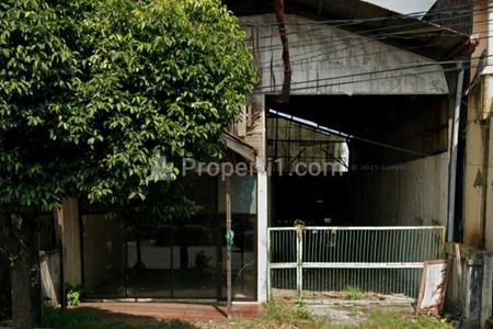 Foto Depan Jalan Raya 1