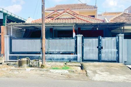 Rumah Disewakan di Dukuh Kupang Timur Surabaya