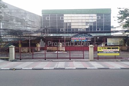 Jual Ruko 3 Lantai Tanah 800 m2 SHM Muka 25 Meter Super Strategis Untuk Kantor Super Market Resto Café Sport Club Gym di Jalan Soekarno Hatta Bandung