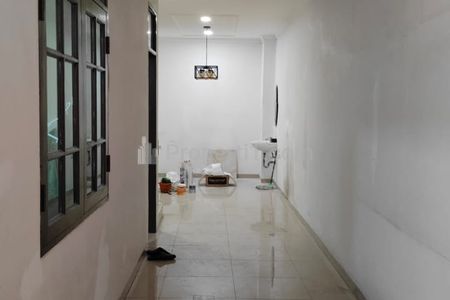 Disewakan Rumah LT 120 m2 di Sunter Hijau, Jakarta Utara